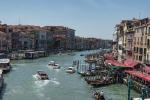 Hidden Gem Destinations That Avoid Tourist Crowds