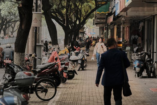 Electric Scooters With Foldable Designs for Commuters