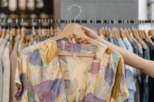 Capsule Wardrobe Creation Helps Dress Well with Less