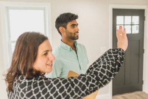Real estate agents share wildest showing stories