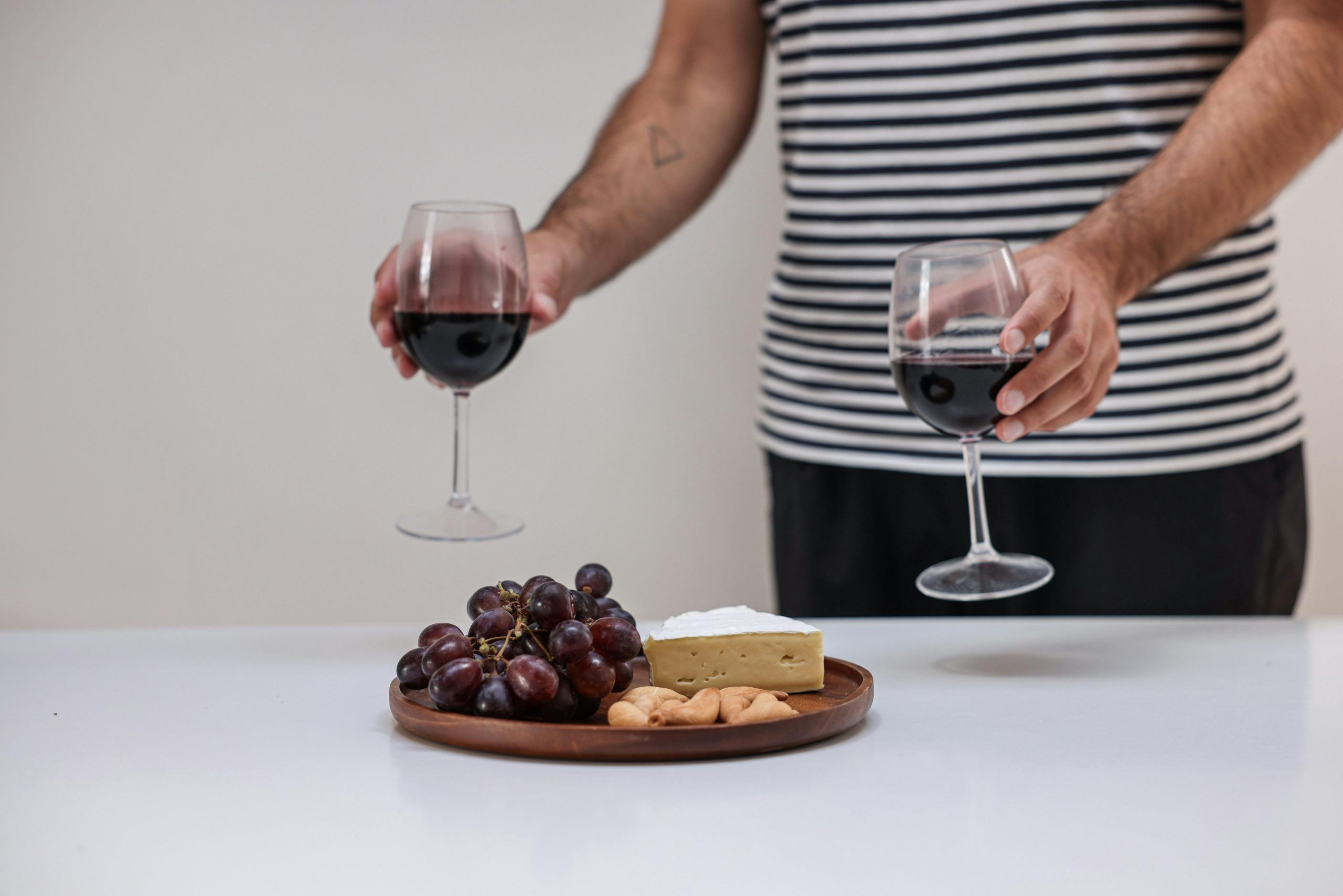 Crafting the Ultimate Cheese Board for Entertaining